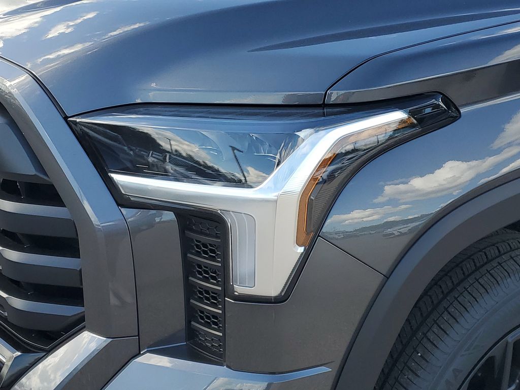 2026 Toyota Tundra Limited Image 32 of 32