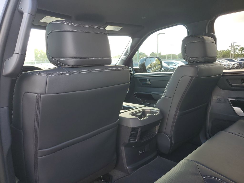 2026 Toyota Tundra Limited Image 14 of 32
