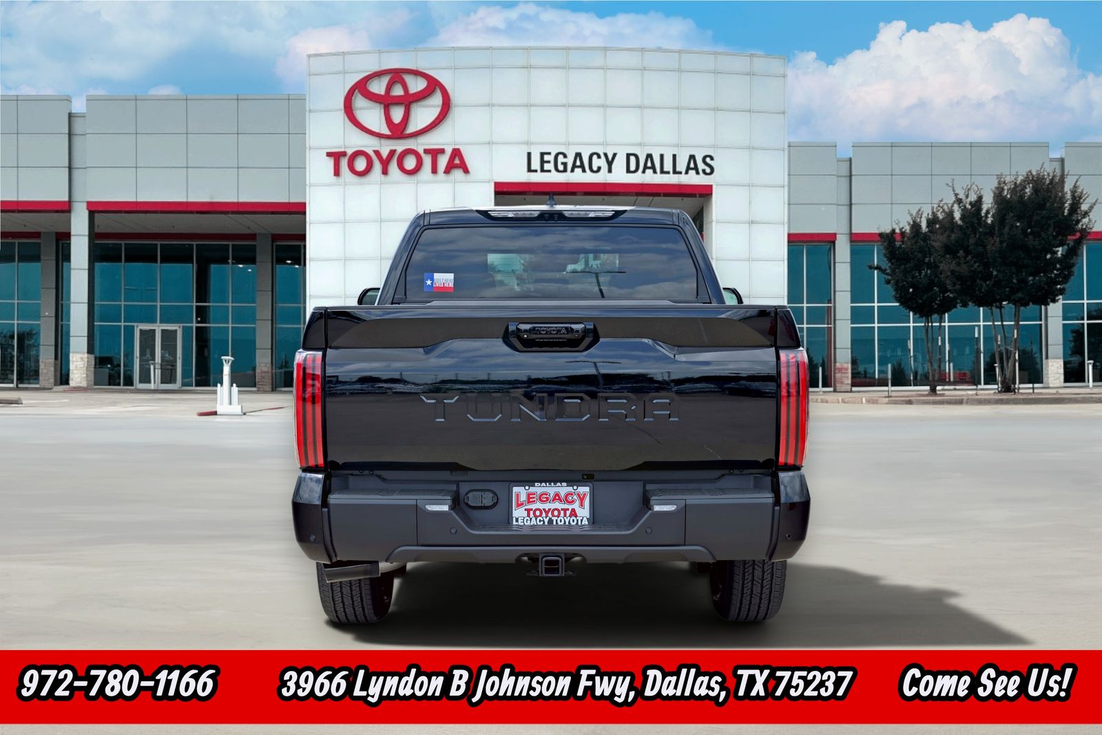 2026 Toyota Tundra Limited Image 3 of 35