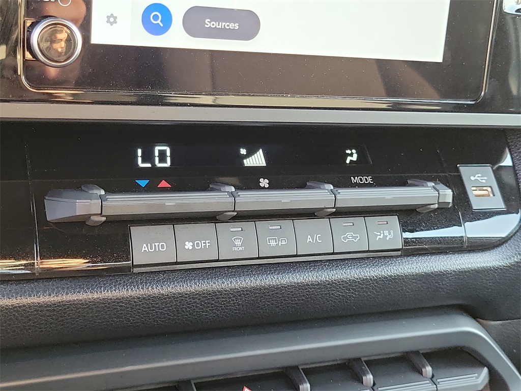 2026 Toyota Tundra SR Image 32 of 33