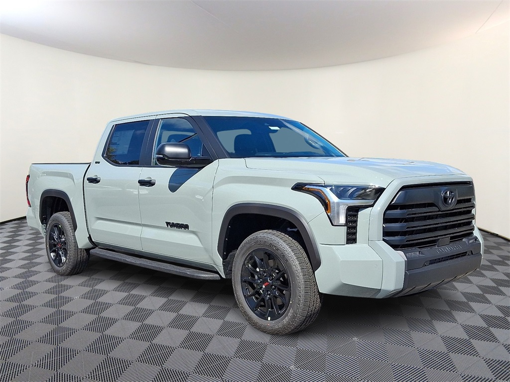 2026 Toyota Tundra SR5 Image 2 of 17