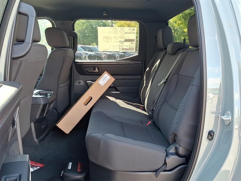 2026 Toyota Tundra SR5 Image 7 of 17