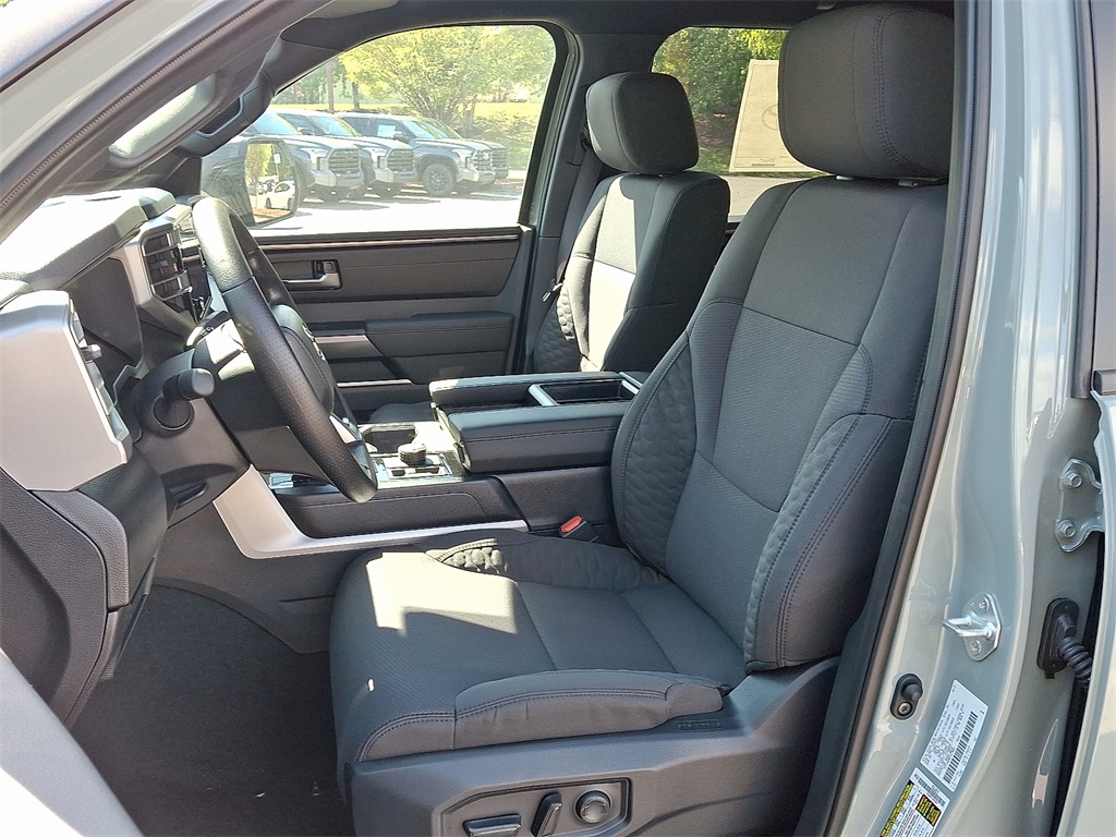 2026 Toyota Tundra SR5 Image 6 of 17