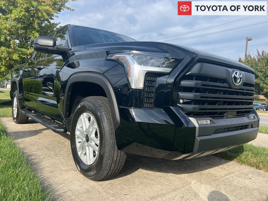 2026 Toyota Tundra SR5 Image 4 of 60