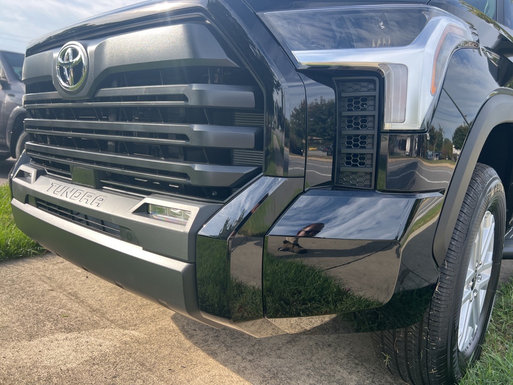 2026 Toyota Tundra SR5 Image 18 of 60