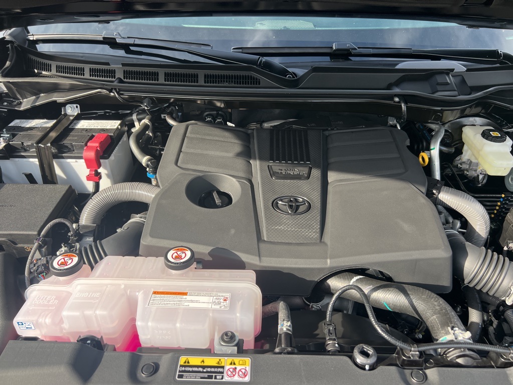 2026 Toyota Tundra SR5 Image 10 of 60