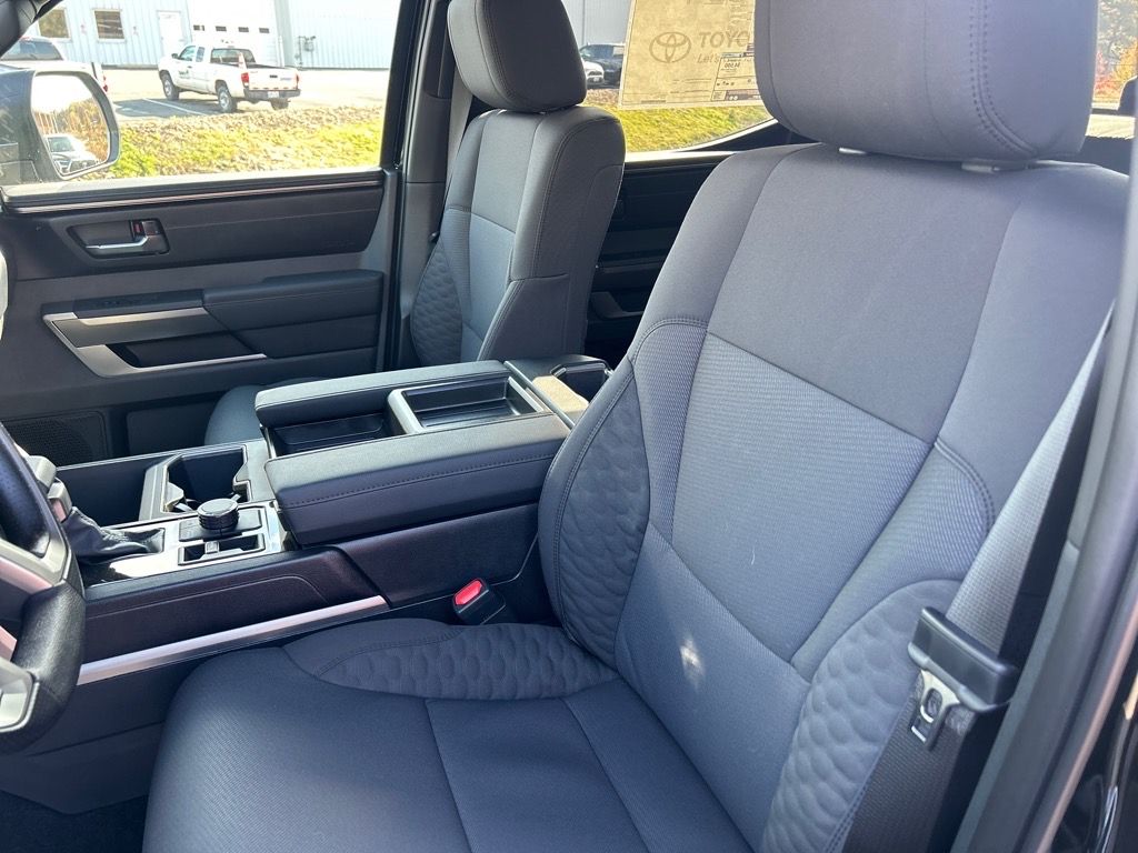 2026 Toyota Tundra SR5 Image 4 of 12