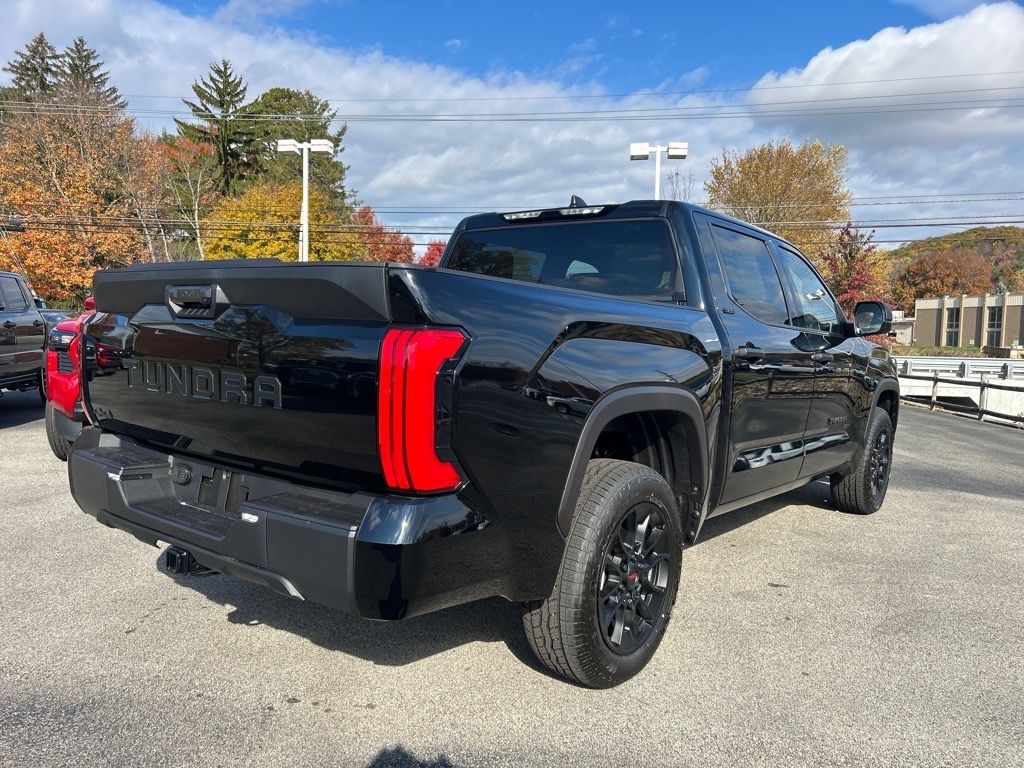 2026 Toyota Tundra SR5 Image 3 of 12