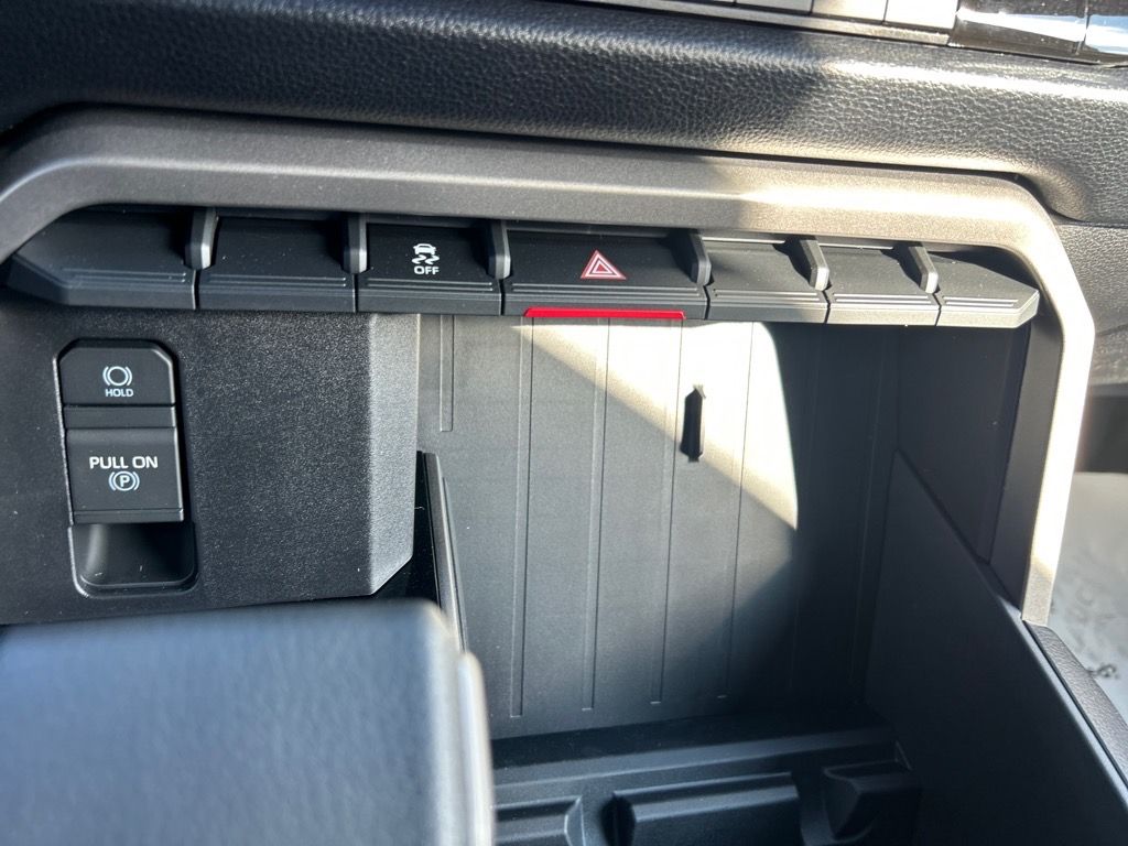 2026 Toyota Tundra SR5 Image 9 of 12