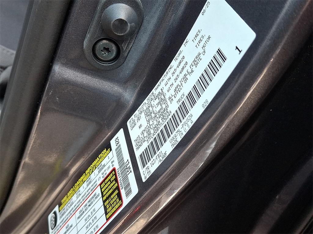 2026 Toyota Tundra SR5 Image 14 of 15