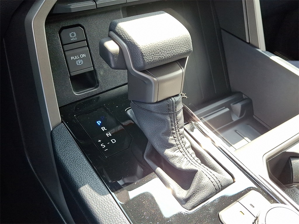 2026 Toyota Tundra SR5 Image 11 of 15