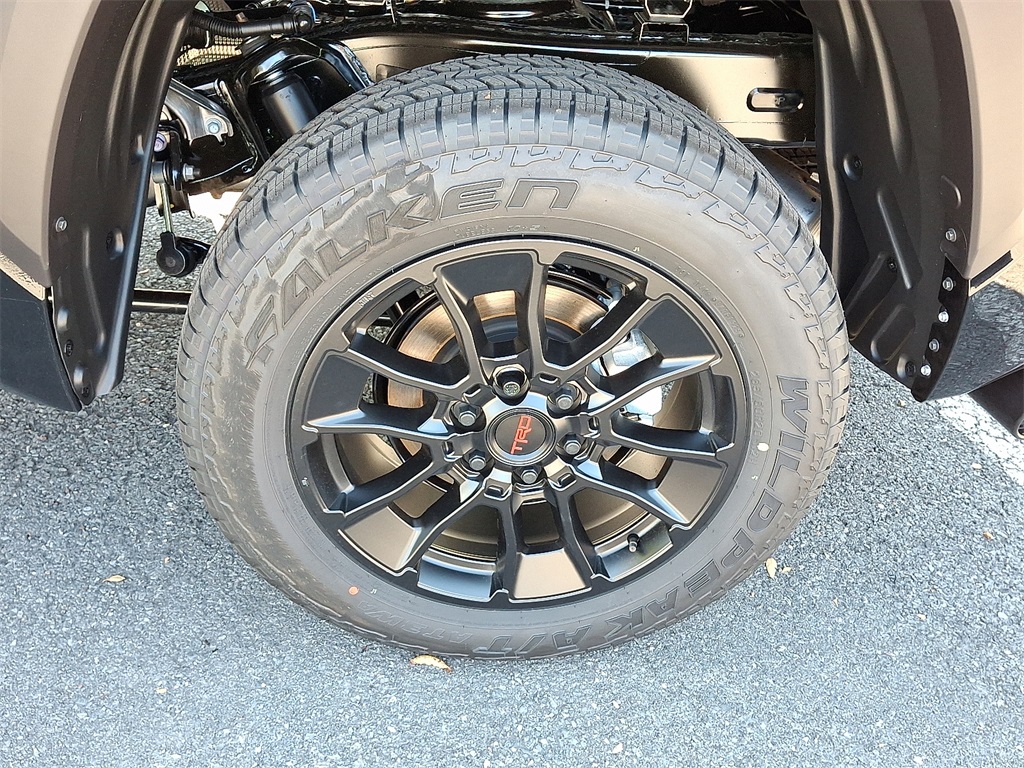 2026 Toyota Tundra SR5 Image 5 of 16