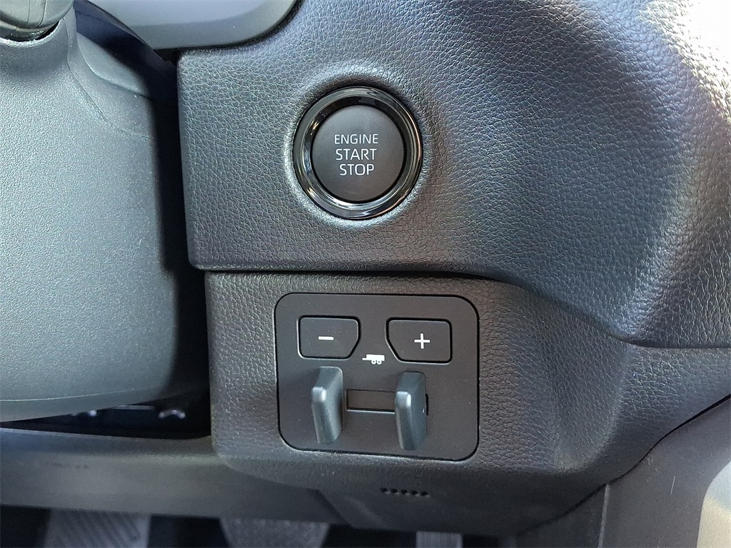 2026 Toyota Tundra SR5 Image 12 of 16