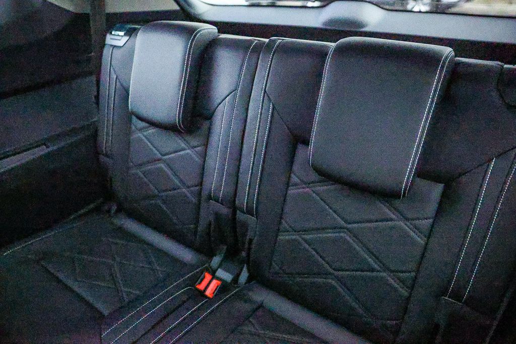 2026 Volkswagen Atlas 2.0T SE Image 10 of 34