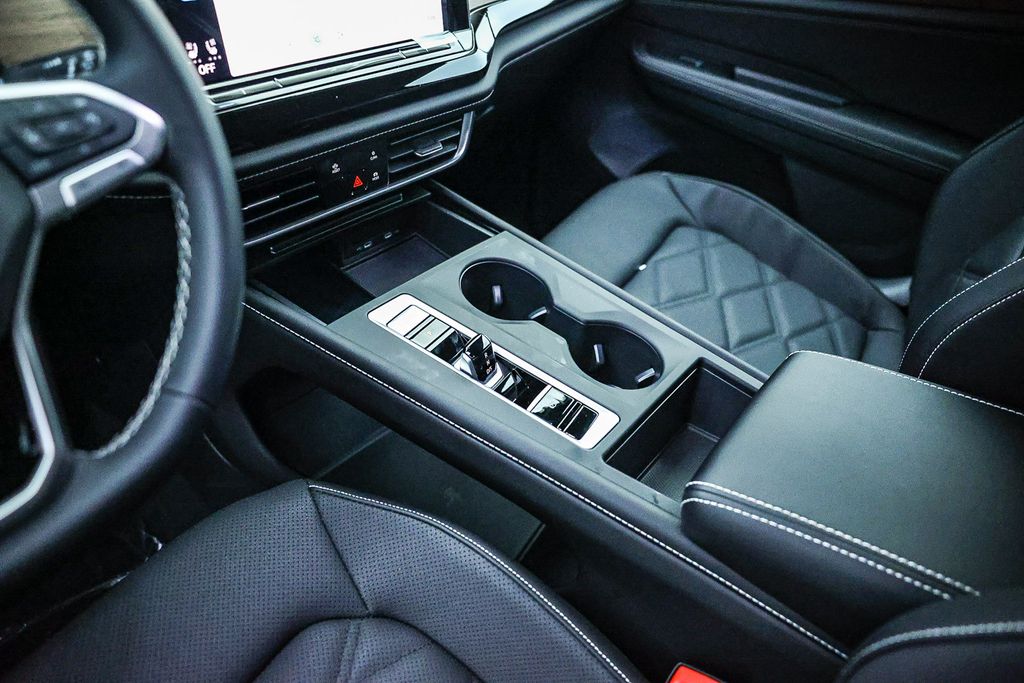 2026 Volkswagen Atlas 2.0T SE Image 19 of 34