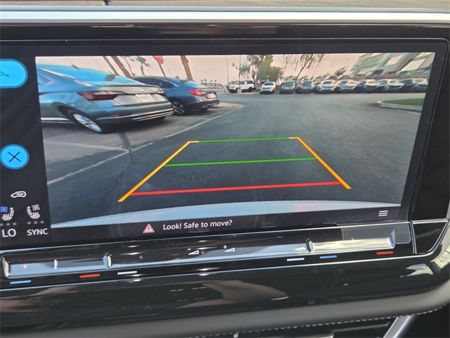 2026 Volkswagen Atlas 2.0T SE Image 10 of 13