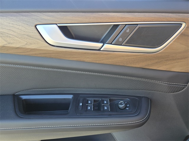 2026 Volkswagen Atlas 2.0T SE Image 11 of 12