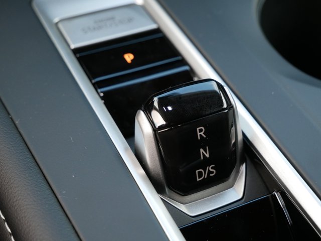 2026 Volkswagen Atlas 2.0T SE Image 11 of 12