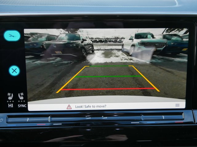 2026 Volkswagen Atlas 2.0T SE Image 8 of 12