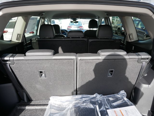 2026 Volkswagen Atlas 2.0T SE Image 4 of 12