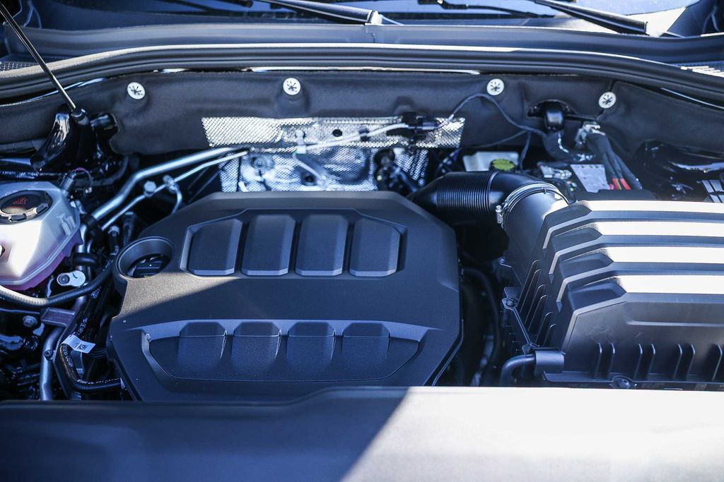 2026 Volkswagen Atlas 2.0T SE Image 7 of 33