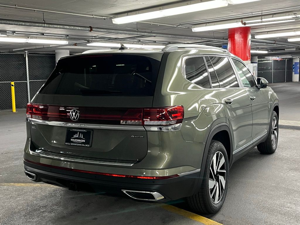 2026 Volkswagen Atlas 2.0T SEL Image 7 of 40