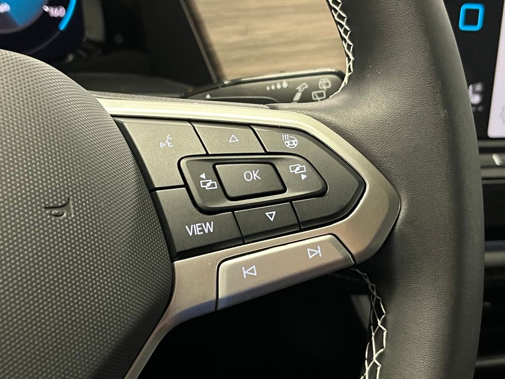 2026 Volkswagen Atlas 2.0T SEL Image 31 of 40