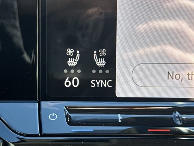 2026 Volkswagen Atlas 2.0T SEL Premium R-Line Image 8 of 10