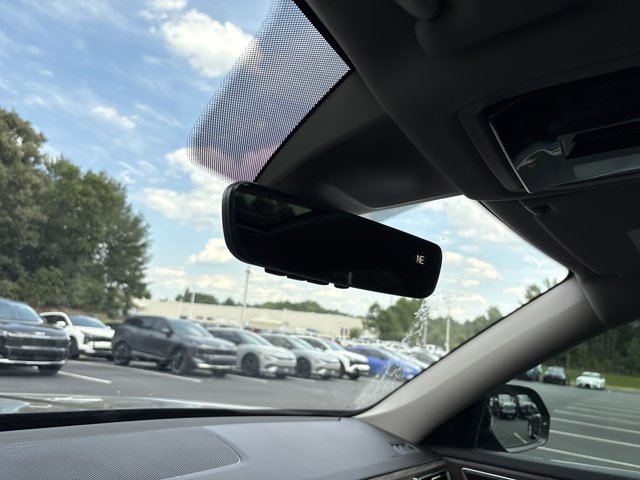 2026 Volkswagen Atlas 2.0T SEL Premium R-Line Image 21 of 37