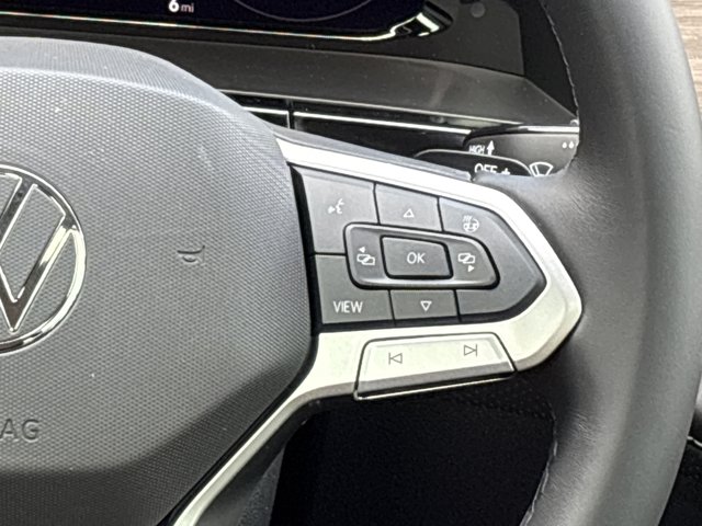 2026 Volkswagen Atlas 2.0T SEL Premium R-Line Image 36 of 37