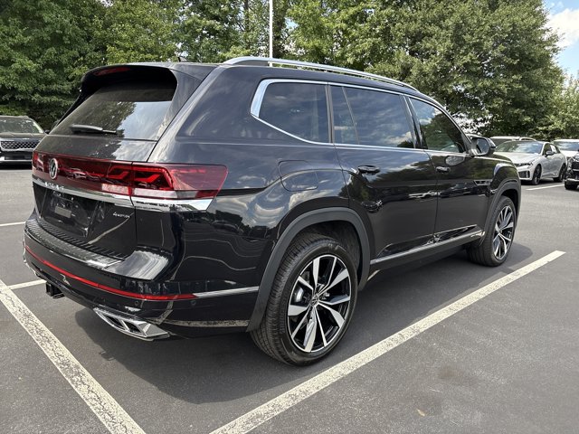 2026 Volkswagen Atlas 2.0T SEL Premium R-Line Image 6 of 37