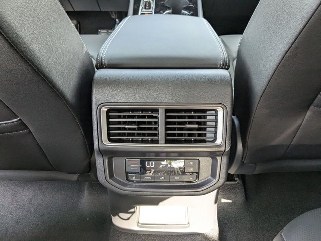2026 Volkswagen Atlas 2.0T SEL Premium R-Line Image 19 of 19