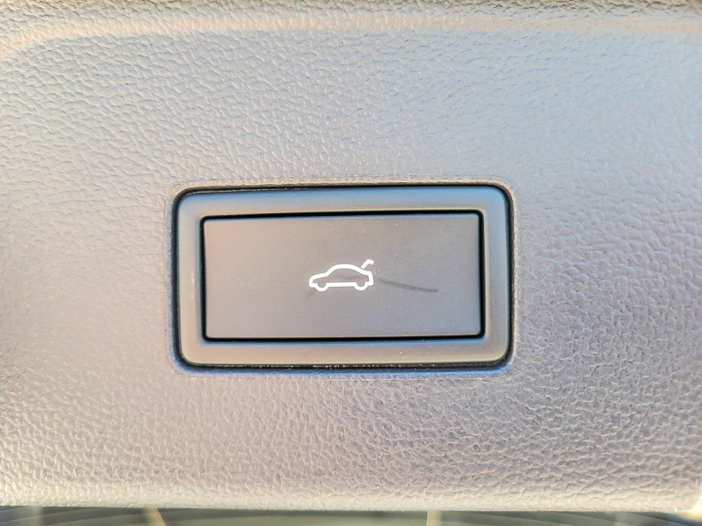 2026 Volkswagen Atlas 2.0T SE Technology Image 28 of 28