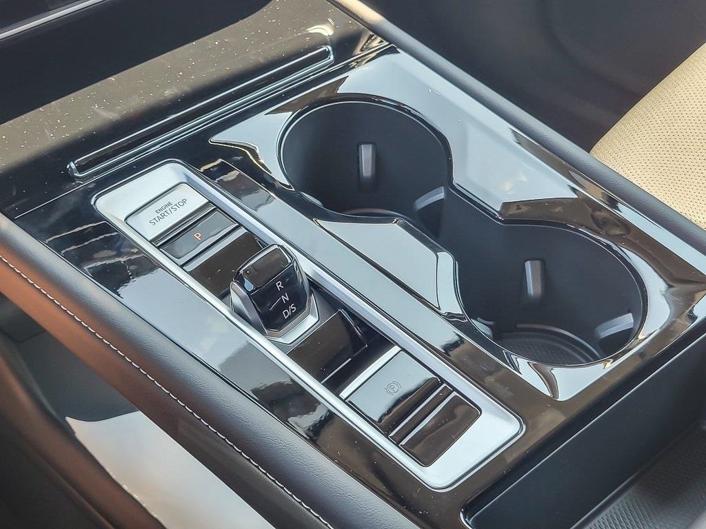 2026 Volkswagen Atlas 2.0T SE Technology Image 20 of 28