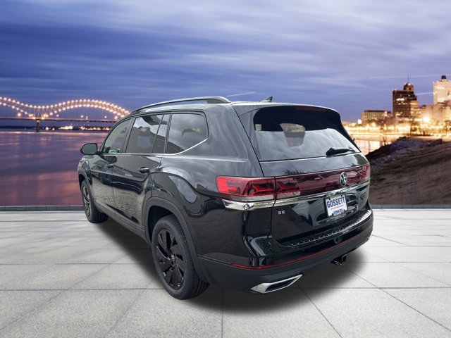 2026 Volkswagen Atlas 2.0T SE Technology Image 2 of 10