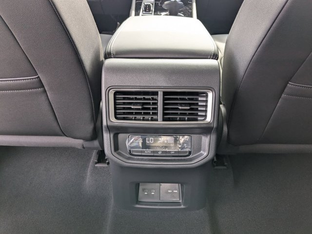 2026 Volkswagen Atlas 2.0T SE Technology Image 19 of 19