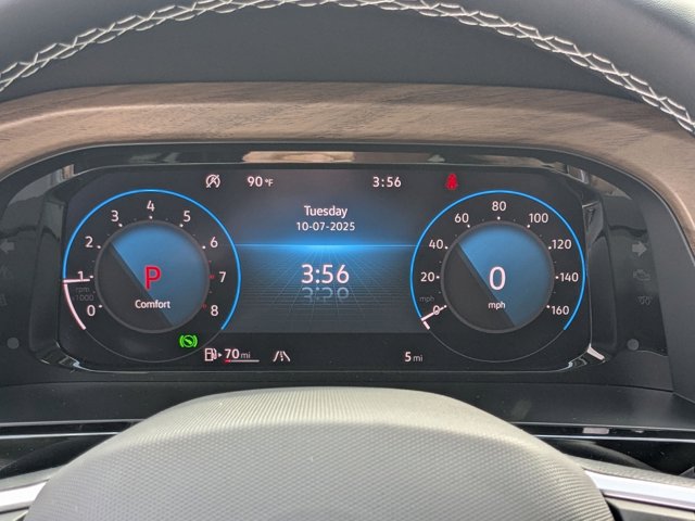 2026 Volkswagen Atlas 2.0T SE Technology Image 13 of 19