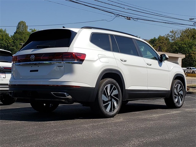 2026 Volkswagen Atlas 2.0T SE Technology Image 4 of 12