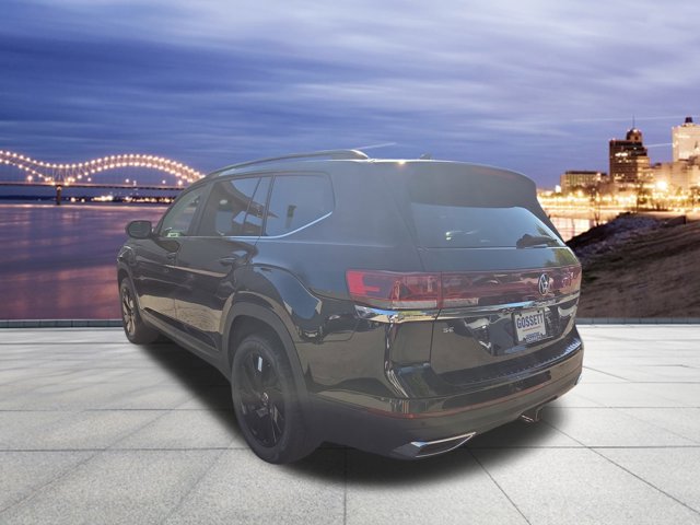 2026 Volkswagen Atlas 2.0T SE Technology Image 2 of 10