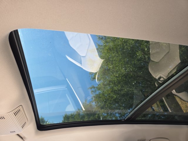 2026 Volkswagen Atlas 2.0T SE Technology Image 10 of 10