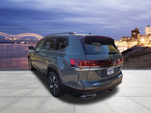 2026 Volkswagen Atlas 2.0T SE Technology Image 2 of 10