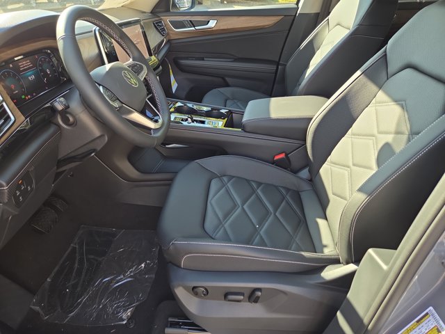 2026 Volkswagen Atlas 2.0T SE Technology Image 6 of 10