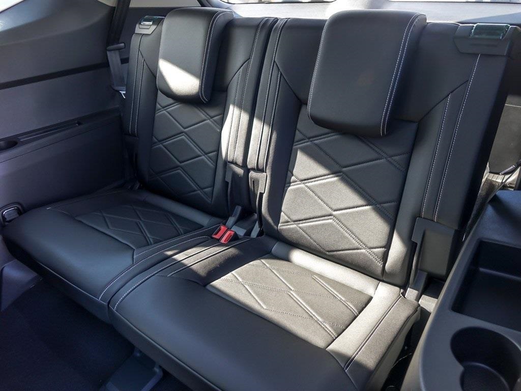 2026 Volkswagen Atlas 2.0T SE Technology Image 11 of 29
