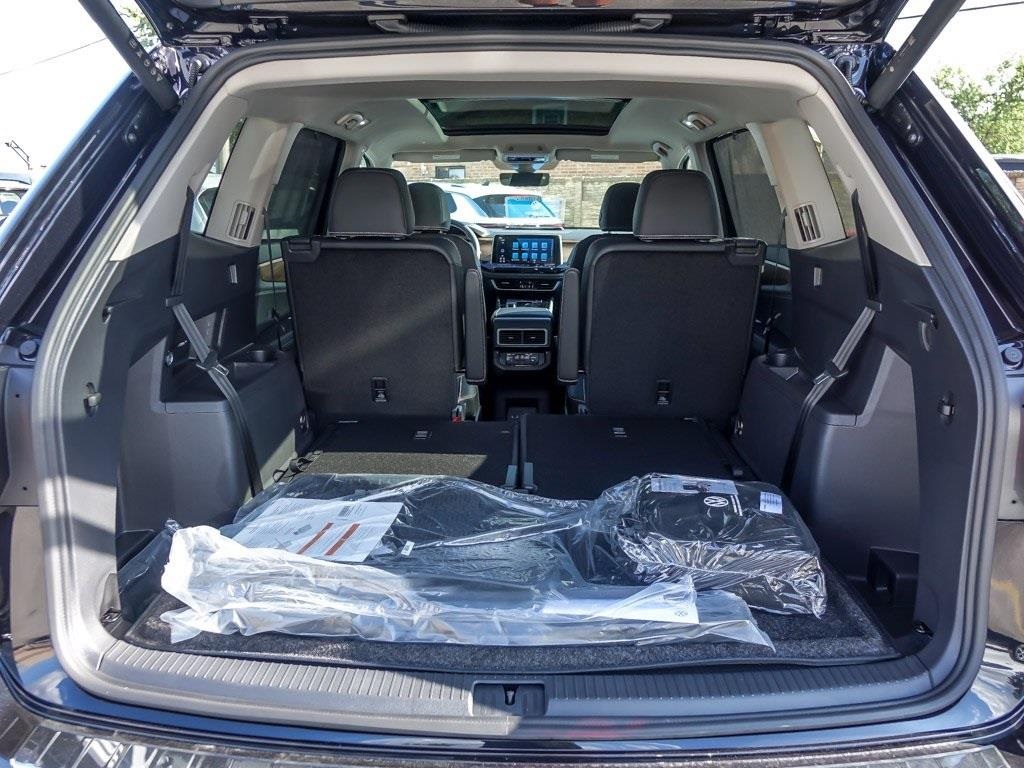 2026 Volkswagen Atlas 2.0T SE Technology Image 7 of 29