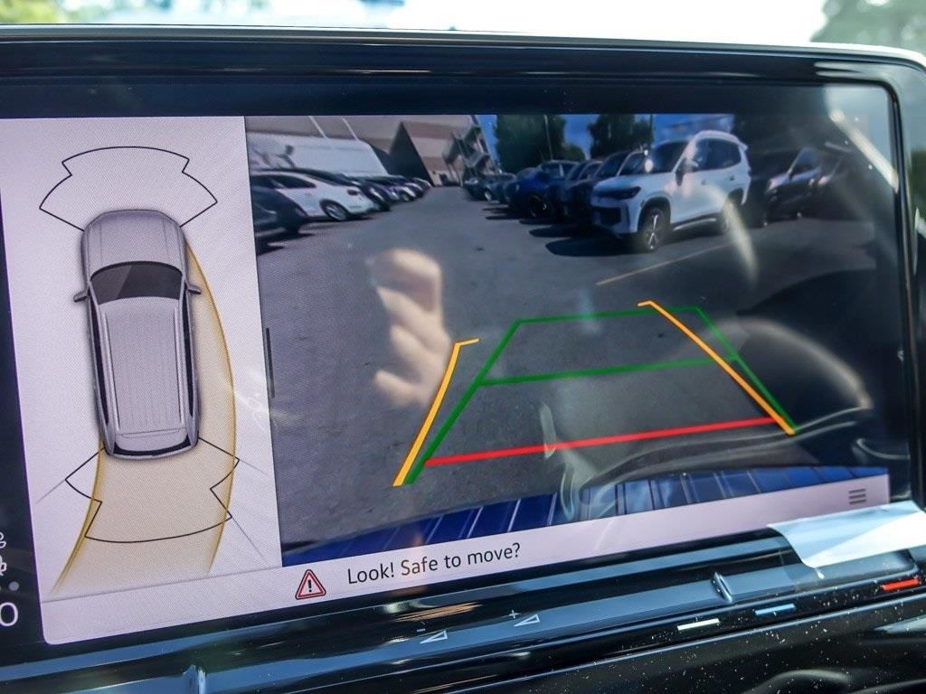 2026 Volkswagen Atlas 2.0T SE Technology Image 17 of 29