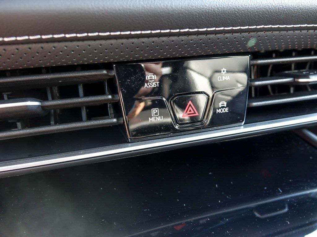 2026 Volkswagen Atlas 2.0T SE Technology Image 27 of 29