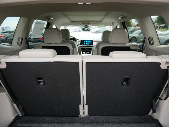 2026 Volkswagen Atlas 2.0T SE Technology Image 4 of 12