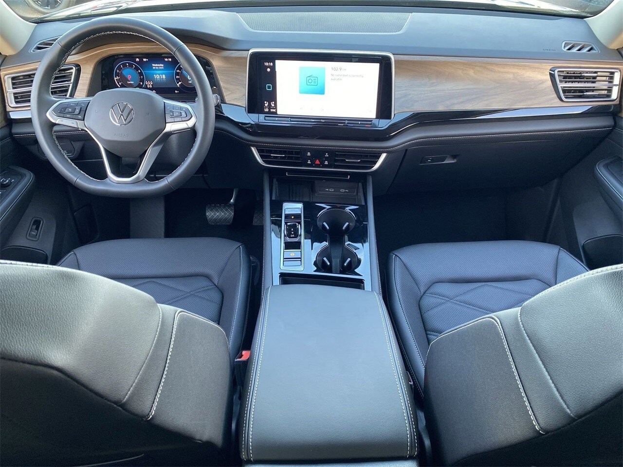 2026 Volkswagen Atlas 2.0T SE Technology Image 16 of 28