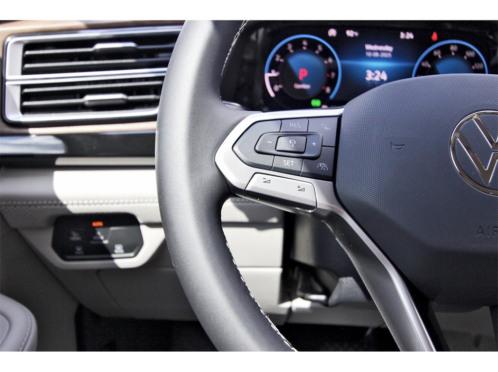 2026 Volkswagen Atlas 2.0T SE Technology Image 28 of 34