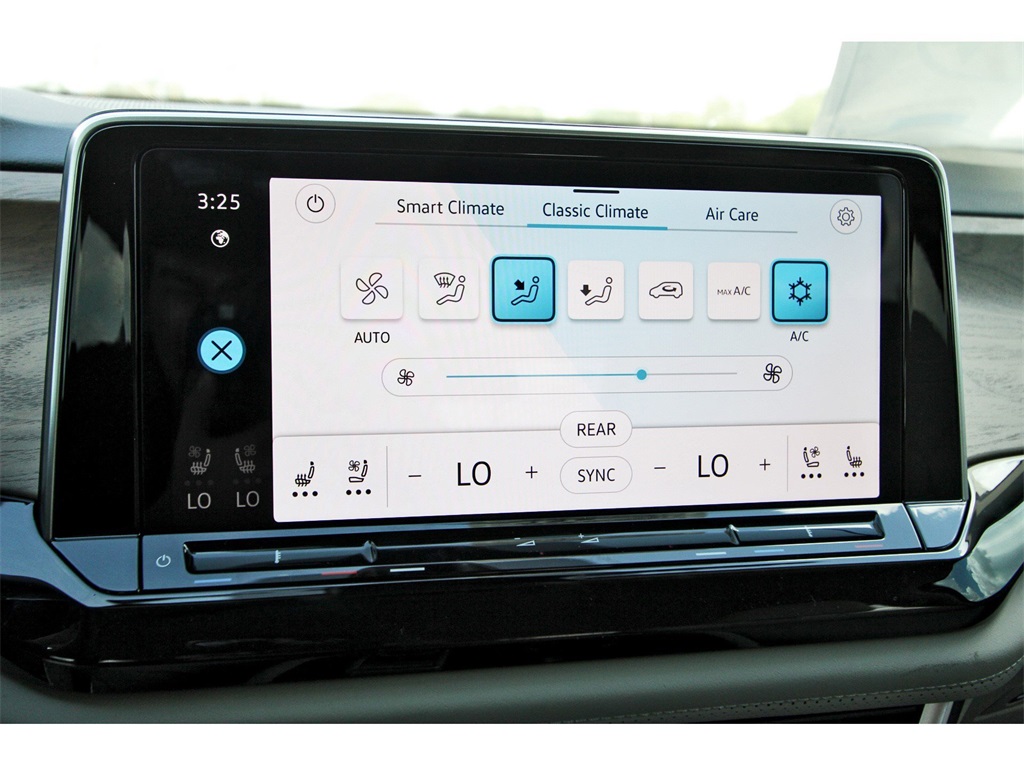 2026 Volkswagen Atlas 2.0T SE Technology Image 21 of 34